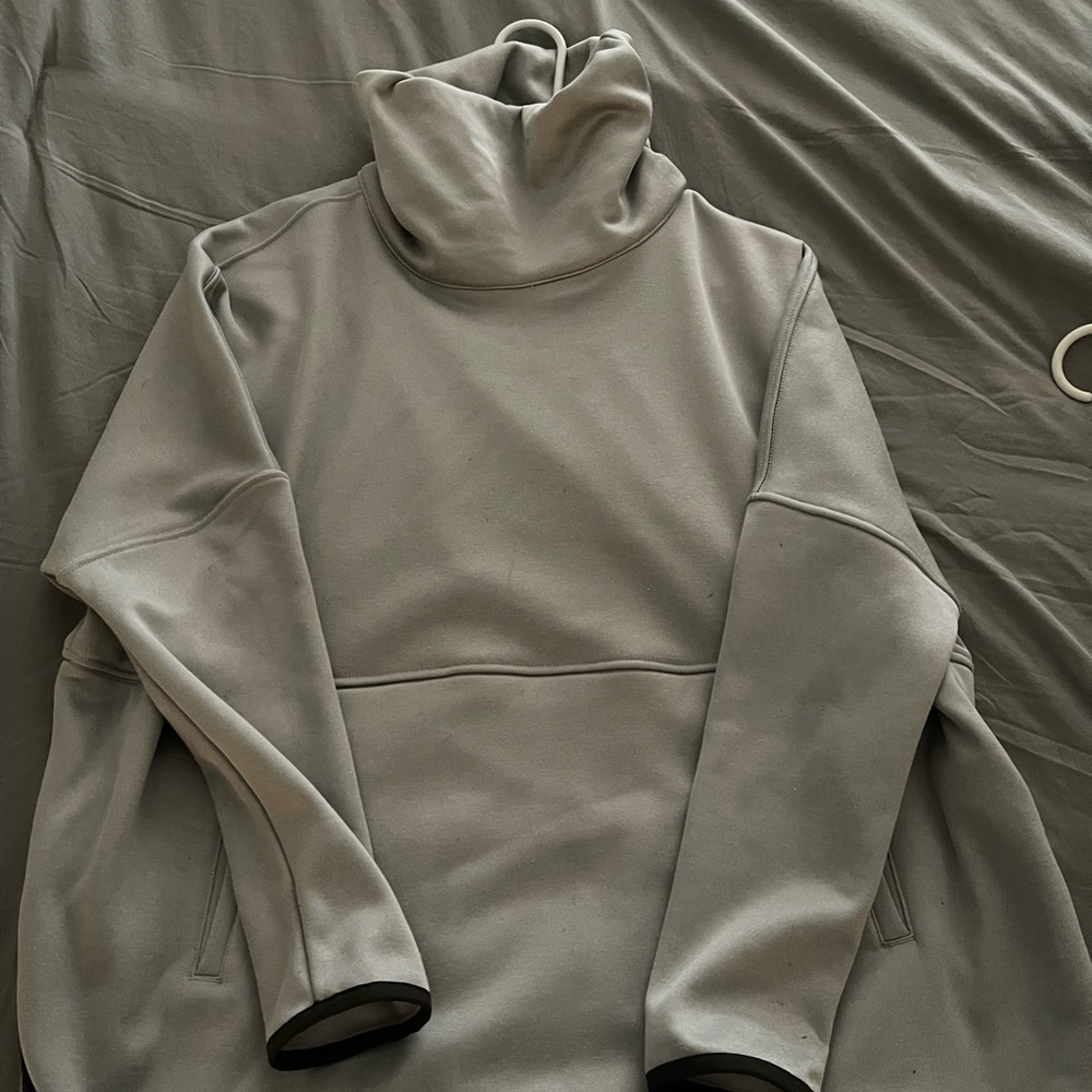The North Face Pullover